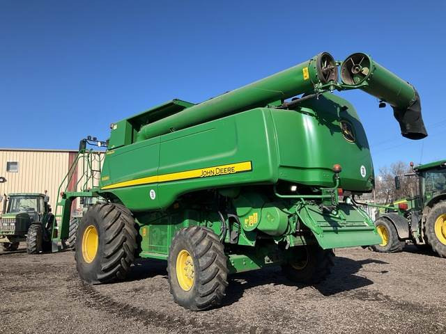 John Deere S690i - Leikkuupuimuri: kuva John Deere S690i - Leikkuupuimuri John Deere S690i - Leikkuupuimuri: kuva John Deere S690i - Leikkuupuimuri