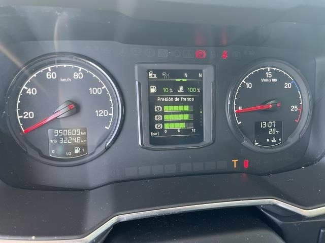 Scania P410 - Vetopöytäauto: kuva Scania P410 - Vetopöytäauto Scania P410 - Vetopöytäauto: kuva Scania P410 - Vetopöytäauto