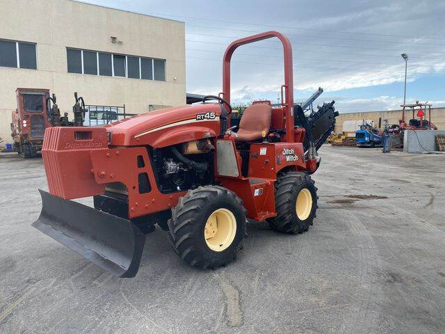 Ditch Witch RT45 - Ojankaivuukone: kuva Ditch Witch RT45 - Ojankaivuukone Ditch Witch RT45 - Ojankaivuukone: kuva Ditch Witch RT45 - Ojankaivuukone