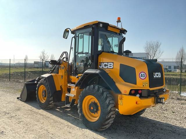 JCB 411 S5 HT - Pyöräkuormaaja: kuva JCB 411 S5 HT - Pyöräkuormaaja JCB 411 S5 HT - Pyöräkuormaaja: kuva JCB 411 S5 HT - Pyöräkuormaaja