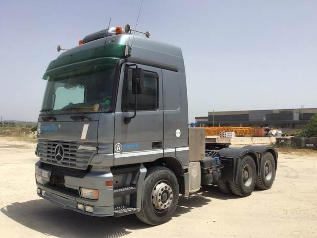 Mercedes-Benz Actros 3353S - Vetopöytäauto: kuva Mercedes-Benz Actros 3353S - Vetopöytäauto Mercedes-Benz Actros 3353S - Vetopöytäauto: kuva Mercedes-Benz Actros 3353S - Vetopöytäauto