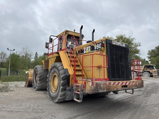 CAT 990 - Pyöräkuormaaja: kuva CAT 990 - Pyöräkuormaaja CAT 990 - Pyöräkuormaaja: kuva CAT 990 - Pyöräkuormaaja