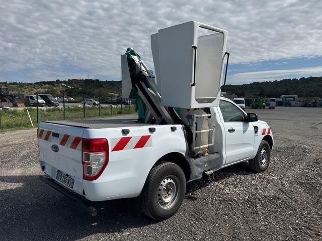 Ford Ranger - Itsekulkevat henkilönostimet, Avolava-auto: kuva Ford Ranger - Itsekulkevat henkilönostimet, Avolava-auto Ford Ranger - Itsekulkevat henkilönostimet, Avolava-auto: kuva Ford Ranger - Itsekulkevat henkilönostimet, Avolava-auto