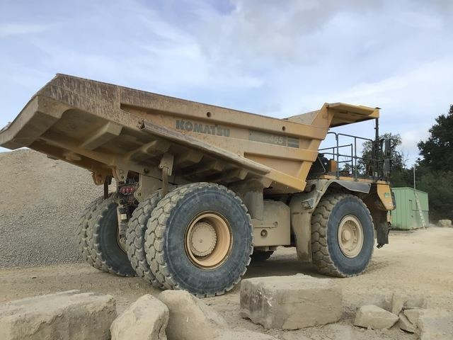 Komatsu HD465-8EO - Maansiirtoauto: kuva Komatsu HD465-8EO - Maansiirtoauto Komatsu HD465-8EO - Maansiirtoauto: kuva Komatsu HD465-8EO - Maansiirtoauto