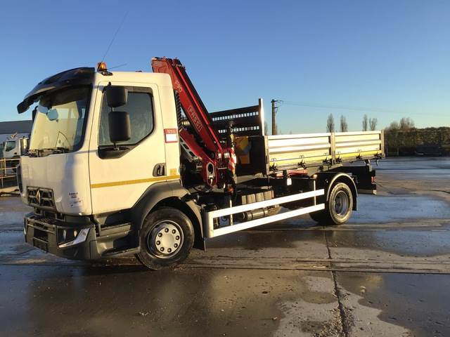 Renault D210 - Kippiauto kuorma-auto: kuva Renault D210 - Kippiauto kuorma-auto Renault D210 - Kippiauto kuorma-auto: kuva Renault D210 - Kippiauto kuorma-auto