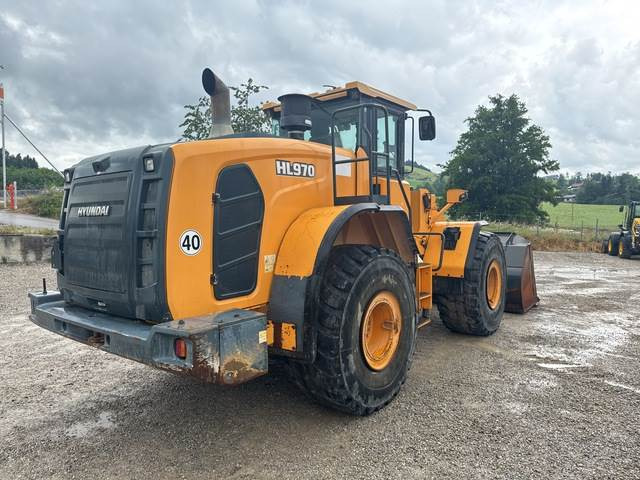 Hyundai HL970 - Pyöräkuormaaja: kuva Hyundai HL970 - Pyöräkuormaaja Hyundai HL970 - Pyöräkuormaaja: kuva Hyundai HL970 - Pyöräkuormaaja