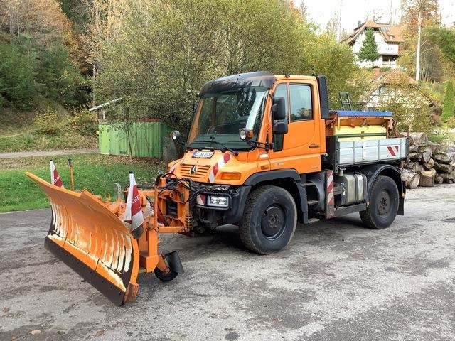 MB Trac Unimog U300 - Lumikone: kuva MB Trac Unimog U300 - Lumikone MB Trac Unimog U300 - Lumikone: kuva MB Trac Unimog U300 - Lumikone