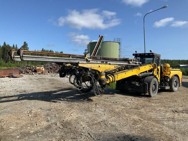 Atlas Copco E2C - Kaivostoiminta kone: kuva Atlas Copco E2C - Kaivostoiminta kone Atlas Copco E2C - Kaivostoiminta kone: kuva Atlas Copco E2C - Kaivostoiminta kone