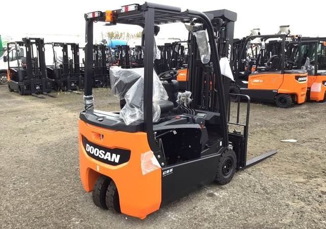 Doosan B15T-7 PLUS - Sähkötrukki: kuva Doosan B15T-7 PLUS - Sähkötrukki Doosan B15T-7 PLUS - Sähkötrukki: kuva Doosan B15T-7 PLUS - Sähkötrukki