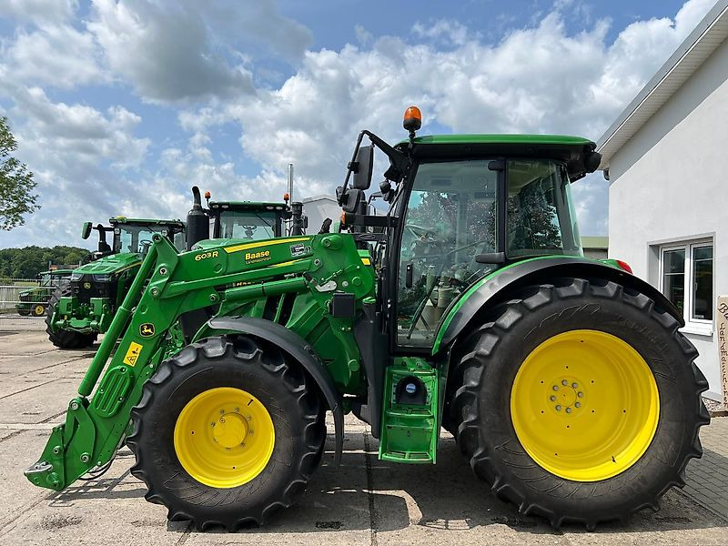 John Deere 6115RC + Frontlader 603R - Traktori: kuva John Deere 6115RC + Frontlader 603R - Traktori John Deere 6115RC + Frontlader 603R - Traktori: kuva John Deere 6115RC + Frontlader 603R - Traktori