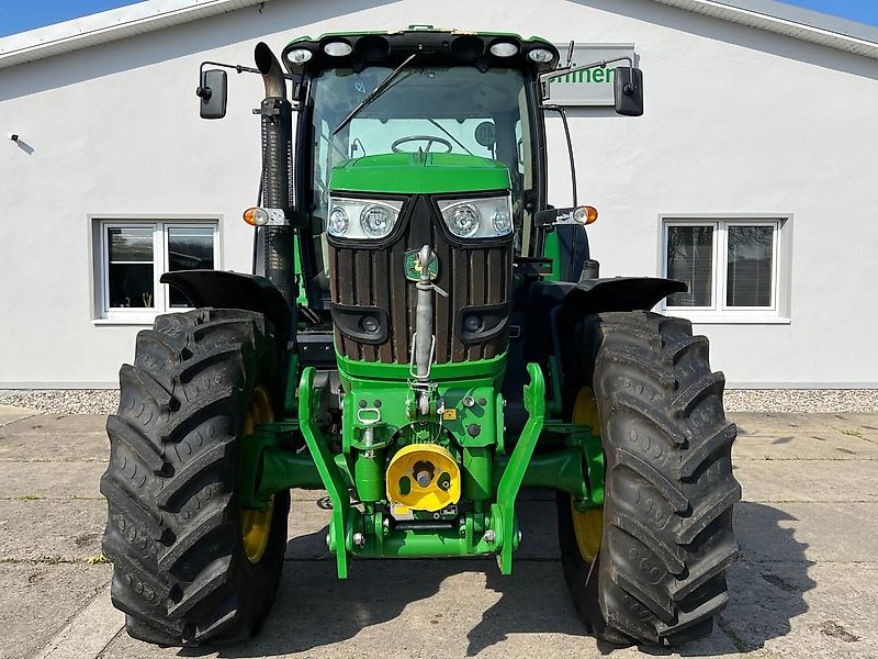 John Deere 6210R Frontzapfwelle - Traktori: kuva John Deere 6210R Frontzapfwelle - Traktori John Deere 6210R Frontzapfwelle - Traktori: kuva John Deere 6210R Frontzapfwelle - Traktori