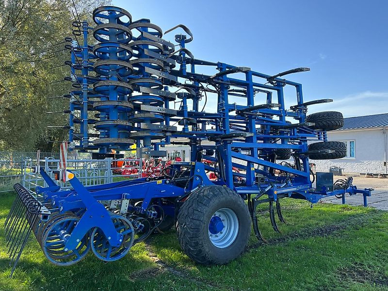 Köckerling Vector 620/460 hydraulische Steinsicherung - Kultivaattori: kuva Köckerling Vector 620/460 hydraulische Steinsicherung - Kultivaattori Köckerling Vector 620/460 hydraulische Steinsicherung - Kultivaattori: kuva Köckerling Vector 620/460 hydraulische Steinsicherung - Kultivaattori