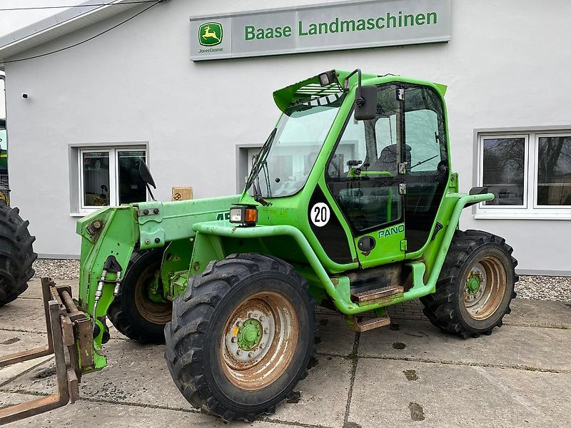 Merlo P34.7 mit Palettengabel - Kurottaja: kuva Merlo P34.7 mit Palettengabel - Kurottaja Merlo P34.7 mit Palettengabel - Kurottaja: kuva Merlo P34.7 mit Palettengabel - Kurottaja