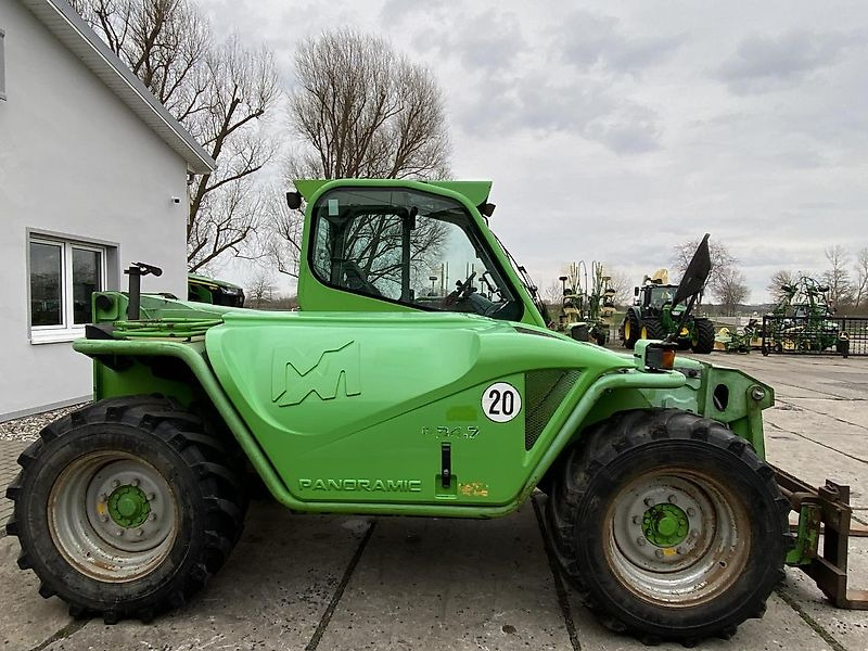 Merlo P34.7 mit Palettengabel - Kurottaja: kuva Merlo P34.7 mit Palettengabel - Kurottaja Merlo P34.7 mit Palettengabel - Kurottaja: kuva Merlo P34.7 mit Palettengabel - Kurottaja