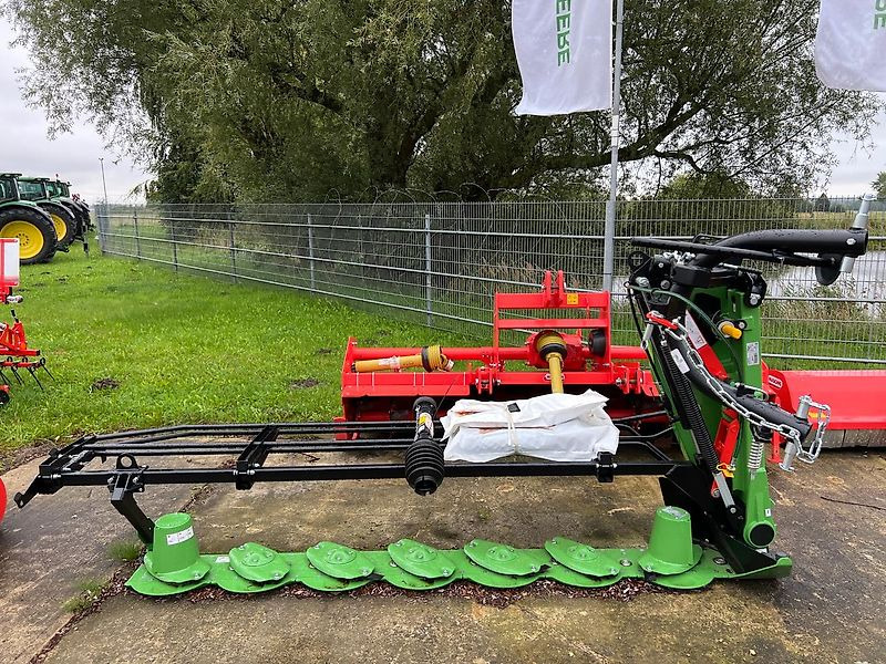 SaMASZ Samba SwiftCUT 201 & 281 - Niittokone: kuva SaMASZ Samba SwiftCUT 201 & 281 - Niittokone SaMASZ Samba SwiftCUT 201 & 281 - Niittokone: kuva SaMASZ Samba SwiftCUT 201 & 281 - Niittokone