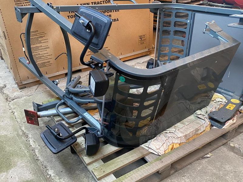 Pienkuormaaja Weidemann 1140 Hoftrac Joystick Automotiv: kuva Pienkuormaaja Weidemann 1140 Hoftrac Joystick Automotiv