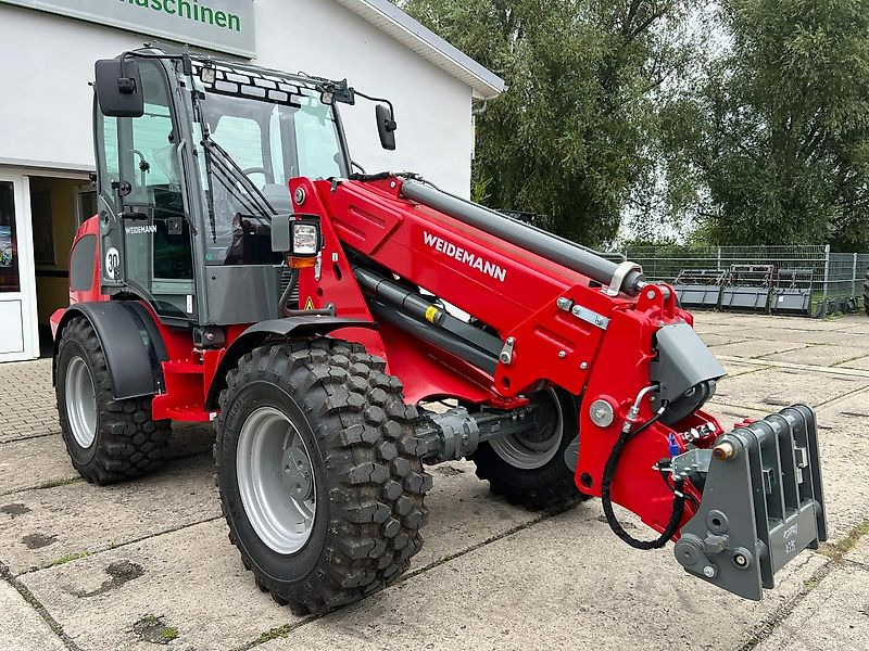 Weidemann 3080T Klima 30km/h - Teleskooppikuormaaja: kuva Weidemann 3080T Klima 30km/h - Teleskooppikuormaaja Weidemann 3080T Klima 30km/h - Teleskooppikuormaaja: kuva Weidemann 3080T Klima 30km/h - Teleskooppikuormaaja