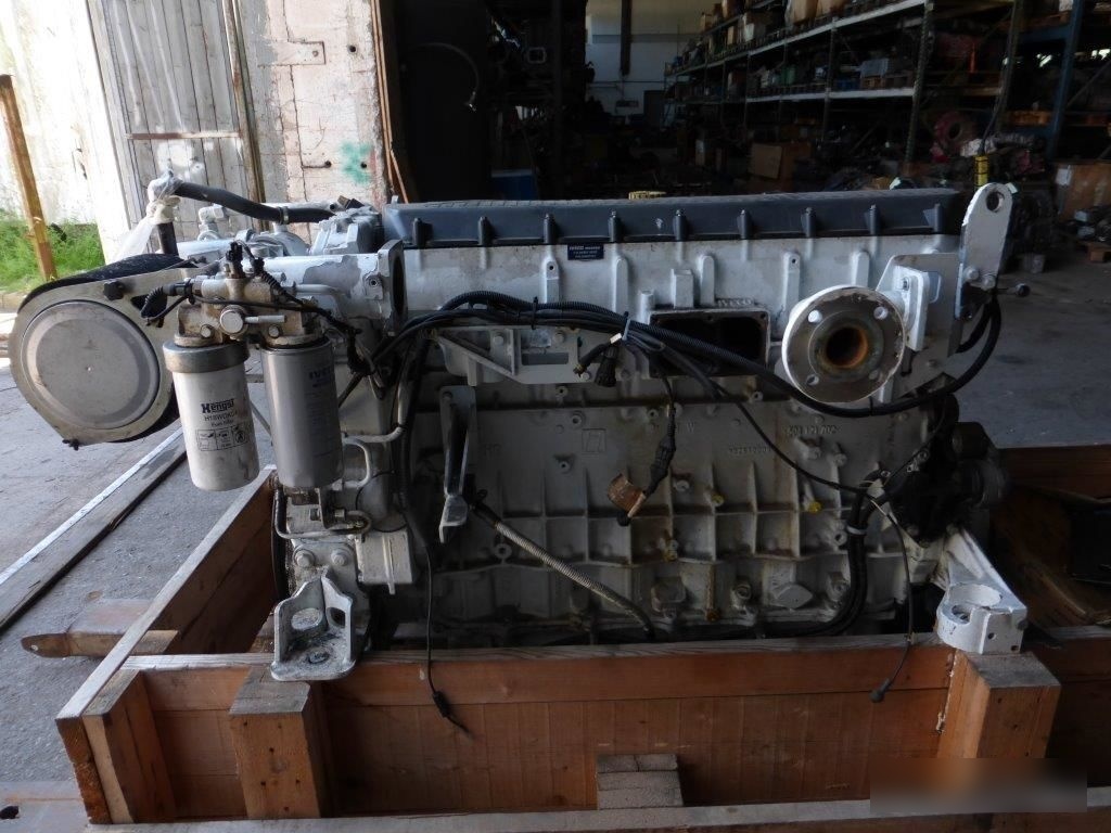 IVECO Cursor 13 Marine C13 ENT M50.30 als Ersatzteilespender - Moottori - Kuorma-auto: kuva IVECO Cursor 13 Marine C13 ENT M50.30 als Ersatzteilespender - Moottori - Kuorma-auto IVECO Cursor 13 Marine C13 ENT M50.30 als Ersatzteilespender - Moottori - Kuorma-auto: kuva IVECO Cursor 13 Marine C13 ENT M50.30 als Ersatzteilespender - Moottori - Kuorma-auto