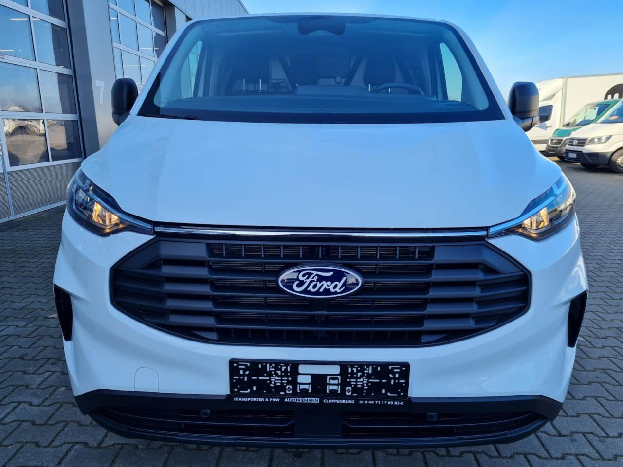 Ford Custom Kasten L1 Trend KLIMA KAMERA PDC TEMPOMAT - Pieni pakettiauto: kuva Ford Custom Kasten L1 Trend KLIMA KAMERA PDC TEMPOMAT - Pieni pakettiauto Ford Custom Kasten L1 Trend KLIMA KAMERA PDC TEMPOMAT - Pieni pakettiauto: kuva Ford Custom Kasten L1 Trend KLIMA KAMERA PDC TEMPOMAT - Pieni pakettiauto
