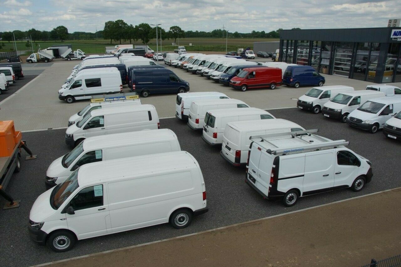 Leasing  Ford Transit 350 Doka L3 L4 Trend RWD AHK KLIMA TEMPO Ford Transit 350 Doka L3 L4 Trend RWD AHK KLIMA TEMPO: kuva Leasing  Ford Transit 350 Doka L3 L4 Trend RWD AHK KLIMA TEMPO Ford Transit 350 Doka L3 L4 Trend RWD AHK KLIMA TEMPO