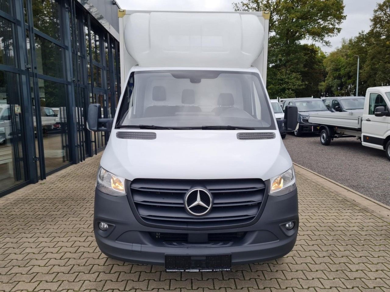 Mercedes-Benz Sprinter 315 CDI Koffer RWD KLIMA TEMPOMAT - Jakeluauto: kuva Mercedes-Benz Sprinter 315 CDI Koffer RWD KLIMA TEMPOMAT - Jakeluauto Mercedes-Benz Sprinter 315 CDI Koffer RWD KLIMA TEMPOMAT - Jakeluauto: kuva Mercedes-Benz Sprinter 315 CDI Koffer RWD KLIMA TEMPOMAT - Jakeluauto