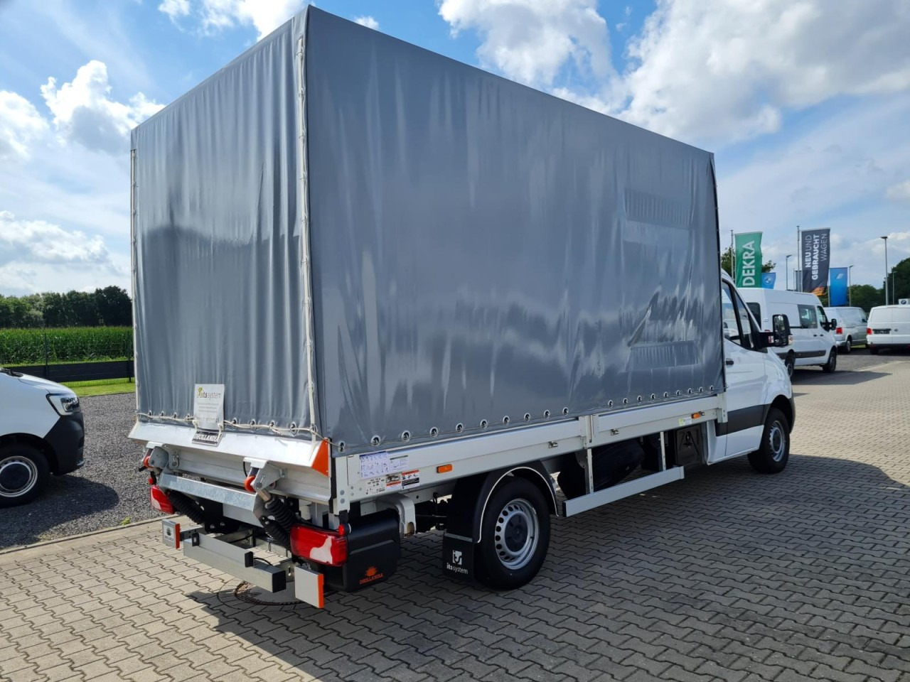 Mercedes-Benz Sprinter 315 RWD Pritsche Schiebe Plane LBW KLIMA TEMPOMAT - Pressukapelli tavara-auto: kuva Mercedes-Benz Sprinter 315 RWD Pritsche Schiebe Plane LBW KLIMA TEMPOMAT - Pressukapelli tavara-auto Mercedes-Benz Sprinter 315 RWD Pritsche Schiebe Plane LBW KLIMA TEMPOMAT - Pressukapelli tavara-auto: kuva Mercedes-Benz Sprinter 315 RWD Pritsche Schiebe Plane LBW KLIMA TEMPOMAT - Pressukapelli tavara-auto