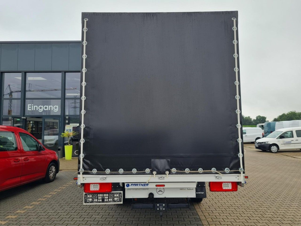 Mercedes-Benz Sprinter 317 AG Pritsche Schiebe Plane Schlafkab - Pressukapelli tavara-auto: kuva Mercedes-Benz Sprinter 317 AG Pritsche Schiebe Plane Schlafkab - Pressukapelli tavara-auto Mercedes-Benz Sprinter 317 AG Pritsche Schiebe Plane Schlafkab - Pressukapelli tavara-auto: kuva Mercedes-Benz Sprinter 317 AG Pritsche Schiebe Plane Schlafkab - Pressukapelli tavara-auto