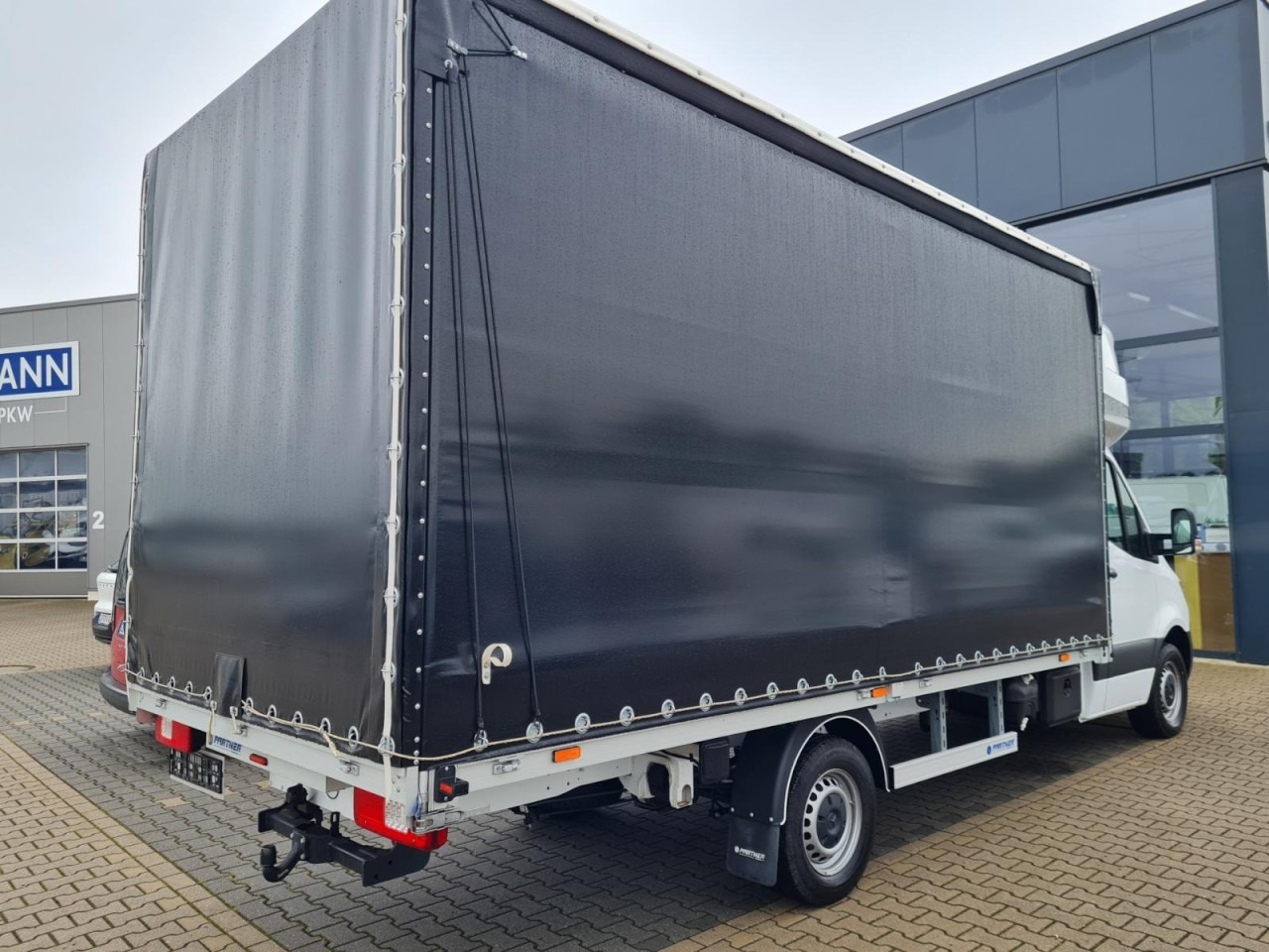 Mercedes-Benz Sprinter 317 AG Schiebe Plane Schlafkab 10 Pal AHK - Pressukapelli tavara-auto: kuva Mercedes-Benz Sprinter 317 AG Schiebe Plane Schlafkab 10 Pal AHK - Pressukapelli tavara-auto Mercedes-Benz Sprinter 317 AG Schiebe Plane Schlafkab 10 Pal AHK - Pressukapelli tavara-auto: kuva Mercedes-Benz Sprinter 317 AG Schiebe Plane Schlafkab 10 Pal AHK - Pressukapelli tavara-auto