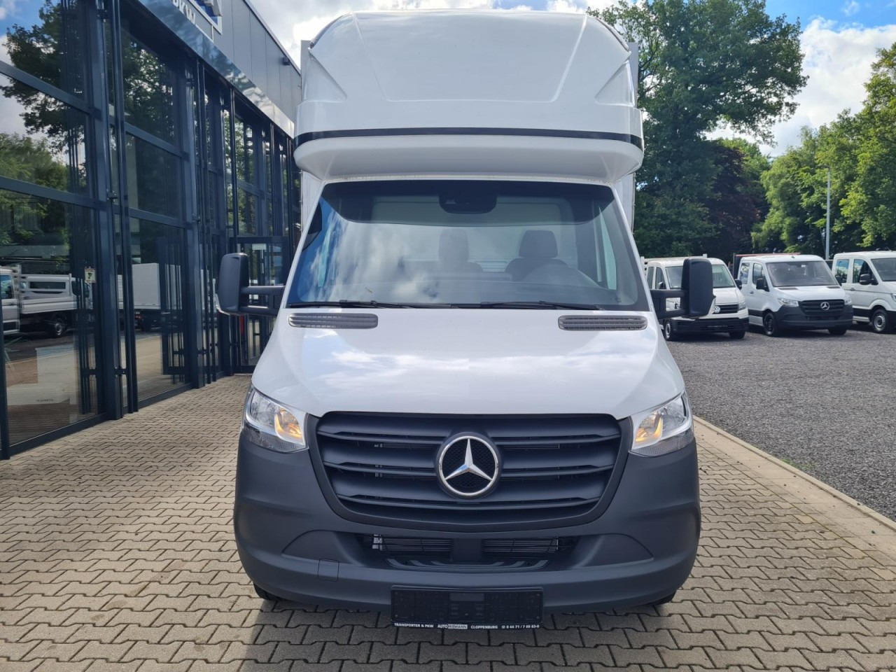 Mercedes-Benz Sprinter 317 Pritsche Plane Schlafkab RWD 10 Pal - Pressukapelli tavara-auto: kuva Mercedes-Benz Sprinter 317 Pritsche Plane Schlafkab RWD 10 Pal - Pressukapelli tavara-auto Mercedes-Benz Sprinter 317 Pritsche Plane Schlafkab RWD 10 Pal - Pressukapelli tavara-auto: kuva Mercedes-Benz Sprinter 317 Pritsche Plane Schlafkab RWD 10 Pal - Pressukapelli tavara-auto