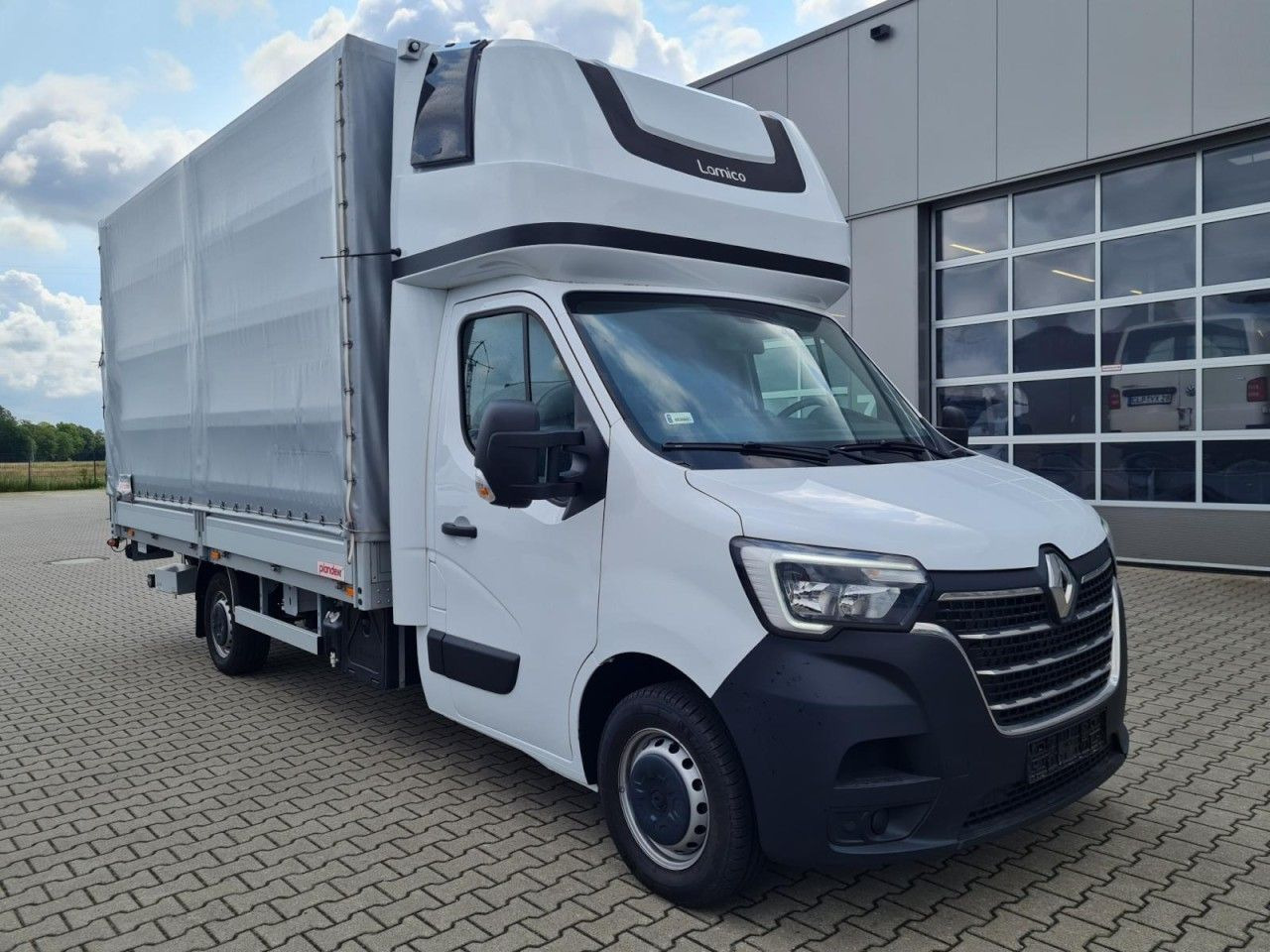 Renault Master 3,5t Pritsche dCi Plane Schlafkab. LBW - Pressukapelli tavara-auto: kuva Renault Master 3,5t Pritsche dCi Plane Schlafkab. LBW - Pressukapelli tavara-auto Renault Master 3,5t Pritsche dCi Plane Schlafkab. LBW - Pressukapelli tavara-auto: kuva Renault Master 3,5t Pritsche dCi Plane Schlafkab. LBW - Pressukapelli tavara-auto