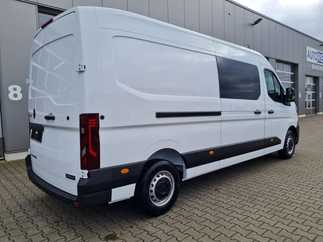 Renault Master 35 Kasten L3 Doka 7-Sitze KLIMA TEMPOMAT - Pakettiauto, Jatko-ohjaamo kevyt kuorma-auto: kuva Renault Master 35 Kasten L3 Doka 7-Sitze KLIMA TEMPOMAT - Pakettiauto, Jatko-ohjaamo kevyt kuorma-auto Renault Master 35 Kasten L3 Doka 7-Sitze KLIMA TEMPOMAT - Pakettiauto, Jatko-ohjaamo kevyt kuorma-auto: kuva Renault Master 35 Kasten L3 Doka 7-Sitze KLIMA TEMPOMAT - Pakettiauto, Jatko-ohjaamo kevyt kuorma-auto