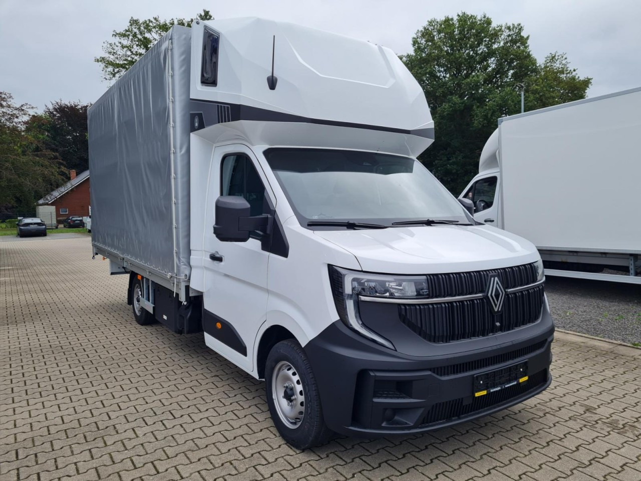 Renault Master 35 Pritsche Schiebe Plane Schlafkab 10 PAL LUFTFEDER - Pressukapelli tavara-auto: kuva Renault Master 35 Pritsche Schiebe Plane Schlafkab 10 PAL LUFTFEDER - Pressukapelli tavara-auto Renault Master 35 Pritsche Schiebe Plane Schlafkab 10 PAL LUFTFEDER - Pressukapelli tavara-auto: kuva Renault Master 35 Pritsche Schiebe Plane Schlafkab 10 PAL LUFTFEDER - Pressukapelli tavara-auto