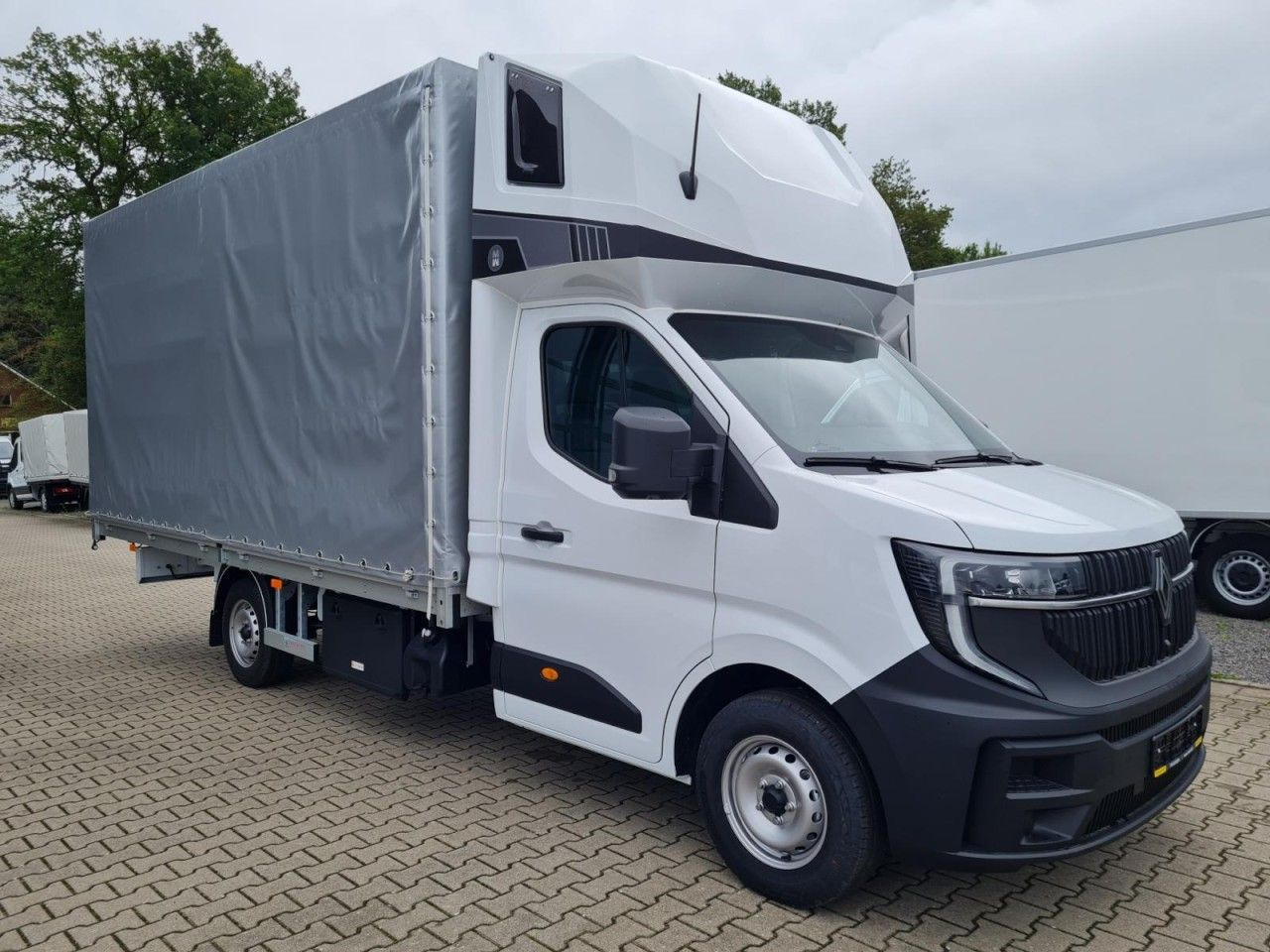 Renault Master 35 Pritsche Schiebe Plane Schlafkab Luftf - Pressukapelli tavara-auto: kuva Renault Master 35 Pritsche Schiebe Plane Schlafkab Luftf - Pressukapelli tavara-auto Renault Master 35 Pritsche Schiebe Plane Schlafkab Luftf - Pressukapelli tavara-auto: kuva Renault Master 35 Pritsche Schiebe Plane Schlafkab Luftf - Pressukapelli tavara-auto