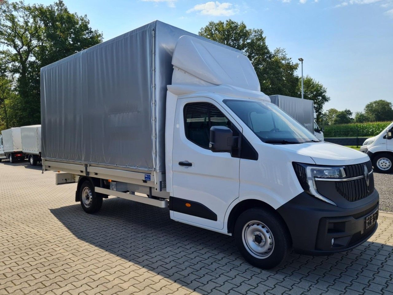 Renault Master 35 Pritsche Schiebe Plane dCi 170 - Pressukapelli tavara-auto: kuva Renault Master 35 Pritsche Schiebe Plane dCi 170 - Pressukapelli tavara-auto Renault Master 35 Pritsche Schiebe Plane dCi 170 - Pressukapelli tavara-auto: kuva Renault Master 35 Pritsche Schiebe Plane dCi 170 - Pressukapelli tavara-auto