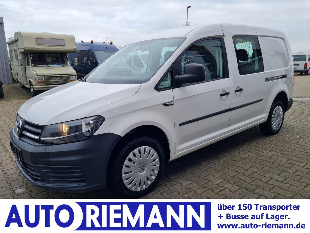 Volkswagen Caddy Maxi Kasten Doka Kombi 4Motion TDI KLIMA - Pieni pakettiauto: kuva Volkswagen Caddy Maxi Kasten Doka Kombi 4Motion TDI KLIMA - Pieni pakettiauto Volkswagen Caddy Maxi Kasten Doka Kombi 4Motion TDI KLIMA - Pieni pakettiauto: kuva Volkswagen Caddy Maxi Kasten Doka Kombi 4Motion TDI KLIMA - Pieni pakettiauto