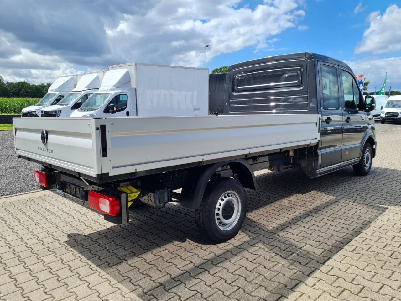 Volkswagen Crafter 35 DOKA 7-Sitze Maxi L4 KLIMA TEMPOMAT - Avolava pakettiauto: kuva Volkswagen Crafter 35 DOKA 7-Sitze Maxi L4 KLIMA TEMPOMAT - Avolava pakettiauto Volkswagen Crafter 35 DOKA 7-Sitze Maxi L4 KLIMA TEMPOMAT - Avolava pakettiauto: kuva Volkswagen Crafter 35 DOKA 7-Sitze Maxi L4 KLIMA TEMPOMAT - Avolava pakettiauto