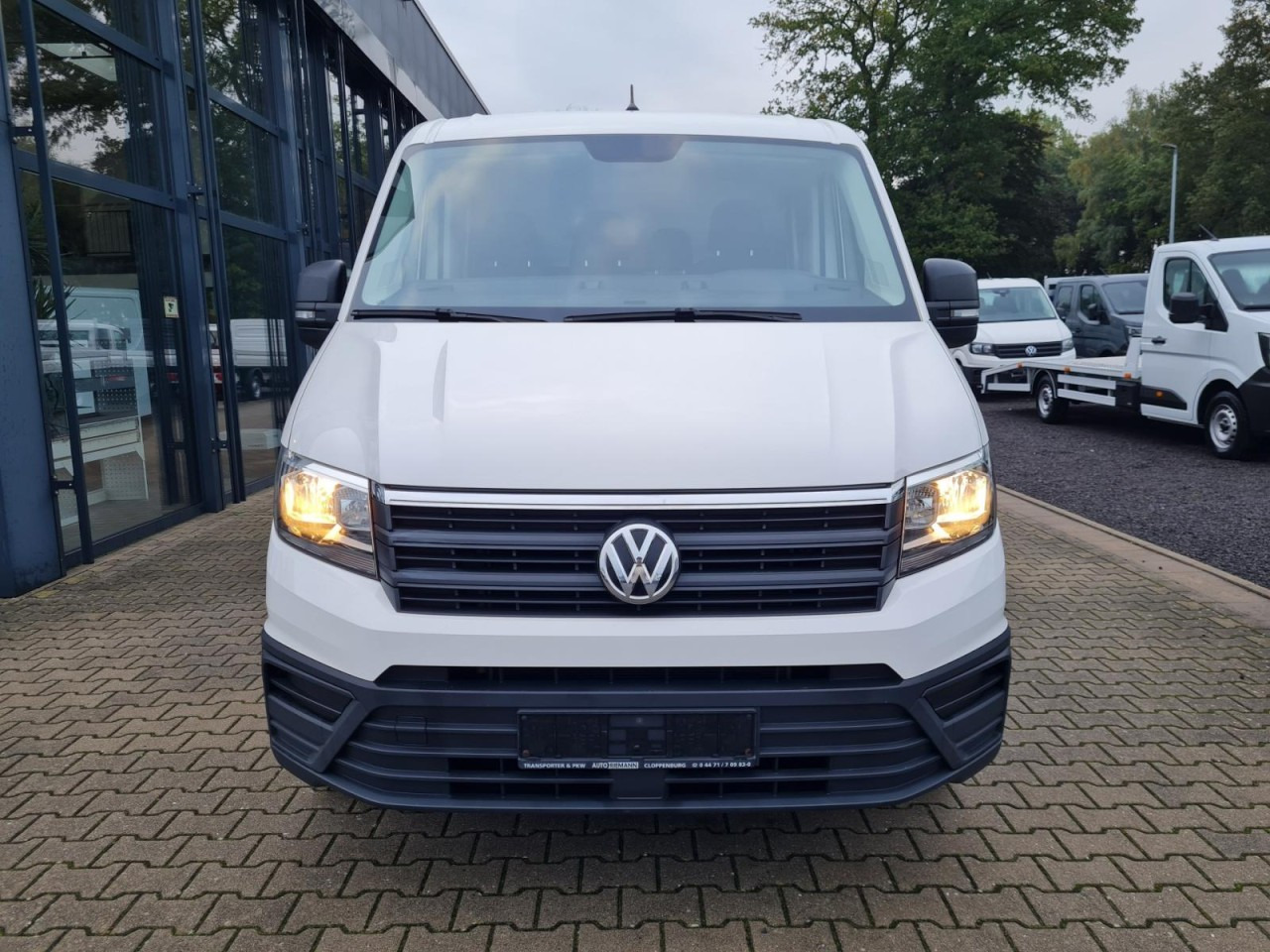 Volkswagen Crafter 35 Doka MR Pritsche AHK Klima 7 Sitzer - Avolava pakettiauto, Jatko-ohjaamo kevyt kuorma-auto: kuva Volkswagen Crafter 35 Doka MR Pritsche AHK Klima 7 Sitzer - Avolava pakettiauto, Jatko-ohjaamo kevyt kuorma-auto Volkswagen Crafter 35 Doka MR Pritsche AHK Klima 7 Sitzer - Avolava pakettiauto, Jatko-ohjaamo kevyt kuorma-auto: kuva Volkswagen Crafter 35 Doka MR Pritsche AHK Klima 7 Sitzer - Avolava pakettiauto, Jatko-ohjaamo kevyt kuorma-auto