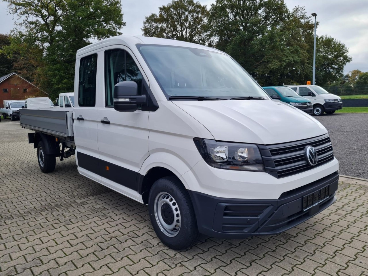 Volkswagen Crafter 35 Doka TDI Pritsche L4 AHK Komfortsitz - Avolava pakettiauto, Jatko-ohjaamo kevyt kuorma-auto: kuva Volkswagen Crafter 35 Doka TDI Pritsche L4 AHK Komfortsitz - Avolava pakettiauto, Jatko-ohjaamo kevyt kuorma-auto Volkswagen Crafter 35 Doka TDI Pritsche L4 AHK Komfortsitz - Avolava pakettiauto, Jatko-ohjaamo kevyt kuorma-auto: kuva Volkswagen Crafter 35 Doka TDI Pritsche L4 AHK Komfortsitz - Avolava pakettiauto, Jatko-ohjaamo kevyt kuorma-auto