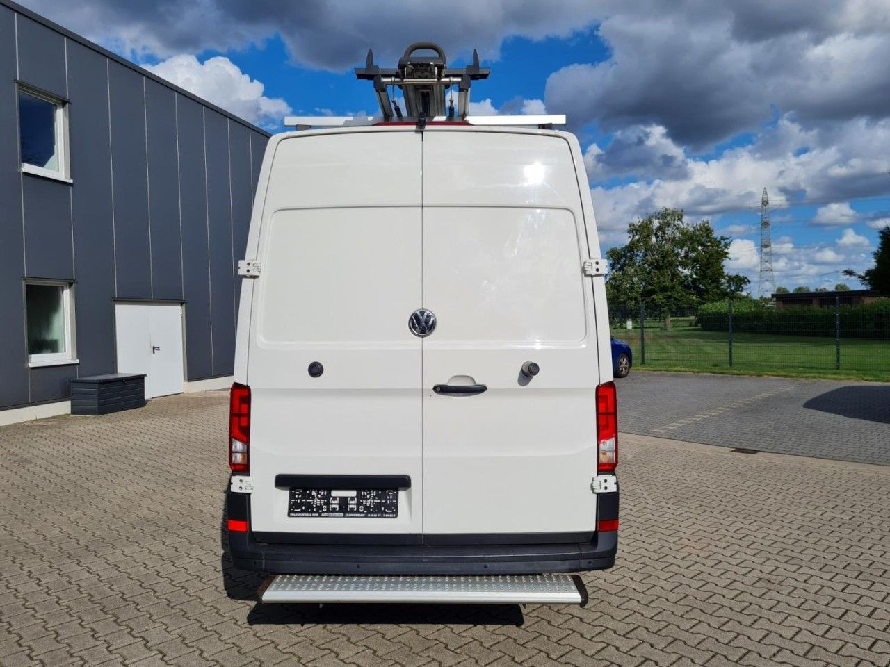 Volkswagen Crafter 35 Kasten TDI MR L3H3 NAVI TOUCH KAMERA - Pakettiauto: kuva Volkswagen Crafter 35 Kasten TDI MR L3H3 NAVI TOUCH KAMERA - Pakettiauto Volkswagen Crafter 35 Kasten TDI MR L3H3 NAVI TOUCH KAMERA - Pakettiauto: kuva Volkswagen Crafter 35 Kasten TDI MR L3H3 NAVI TOUCH KAMERA - Pakettiauto