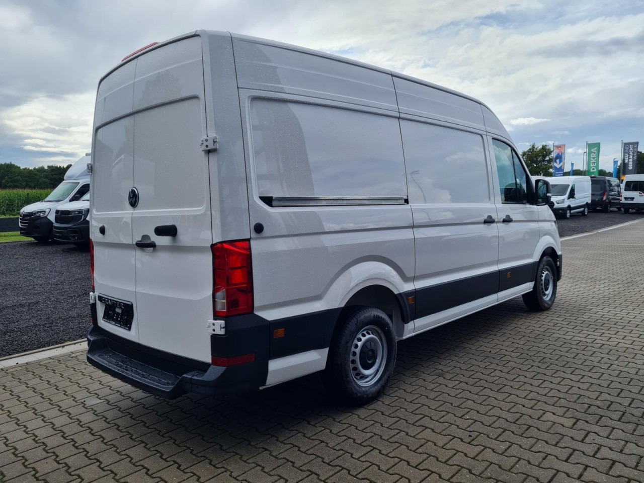 Volkswagen Crafter 35 Kasten TDI MR PDC WERKSTATTEINRICHTUNG - Pakettiauto: kuva Volkswagen Crafter 35 Kasten TDI MR PDC WERKSTATTEINRICHTUNG - Pakettiauto Volkswagen Crafter 35 Kasten TDI MR PDC WERKSTATTEINRICHTUNG - Pakettiauto: kuva Volkswagen Crafter 35 Kasten TDI MR PDC WERKSTATTEINRICHTUNG - Pakettiauto