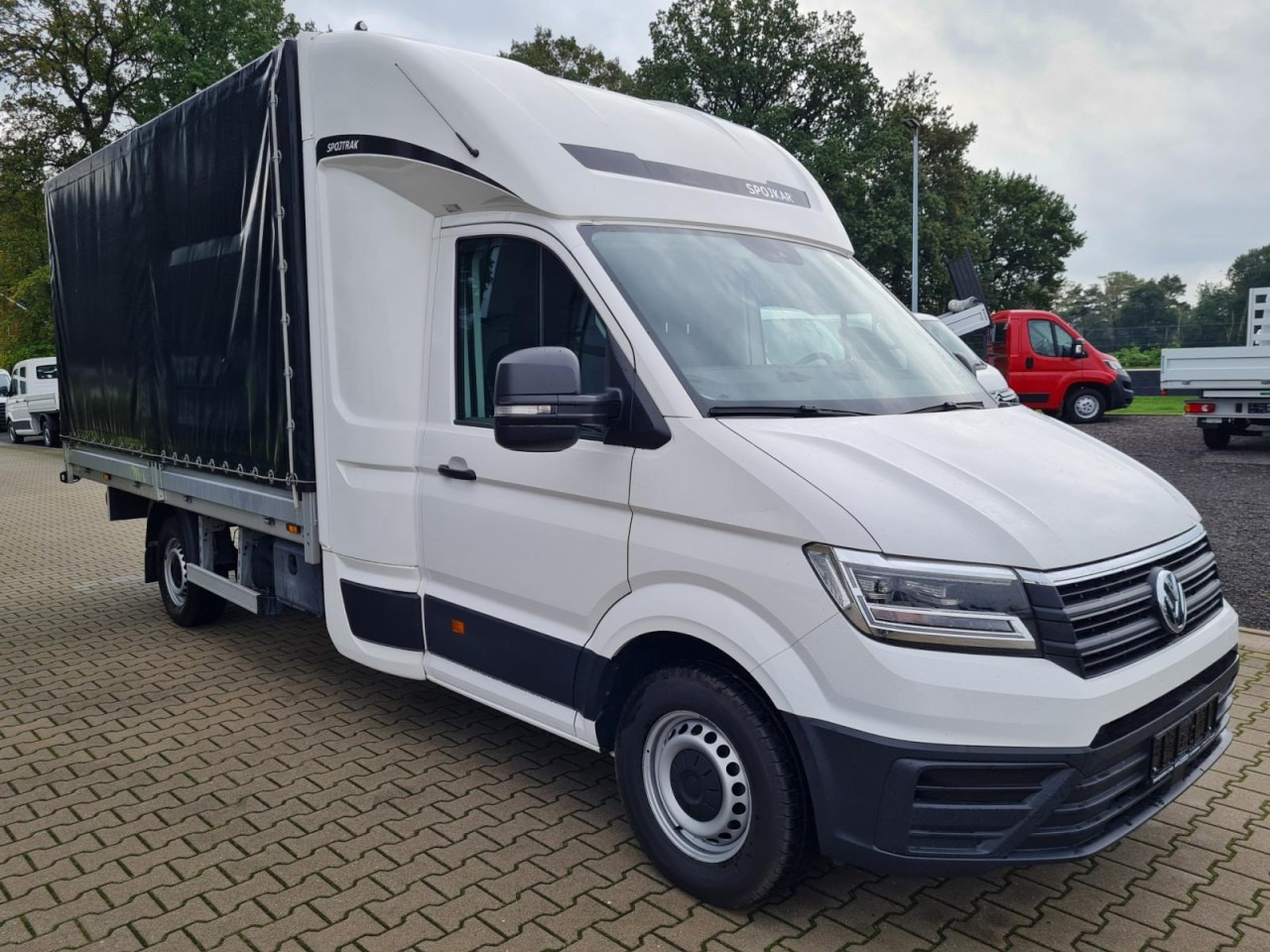 Volkswagen Crafter 35 Pritsche Schlafkabine LED TEMPOMAT - Pressukapelli tavara-auto: kuva Volkswagen Crafter 35 Pritsche Schlafkabine LED TEMPOMAT - Pressukapelli tavara-auto Volkswagen Crafter 35 Pritsche Schlafkabine LED TEMPOMAT - Pressukapelli tavara-auto: kuva Volkswagen Crafter 35 Pritsche Schlafkabine LED TEMPOMAT - Pressukapelli tavara-auto