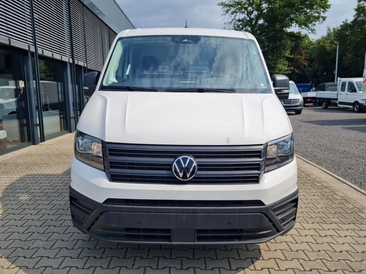 Volkswagen Crafter 35 Pritsche TDi MR L3 KLIMA TEMPOMAT - Avolava pakettiauto: kuva Volkswagen Crafter 35 Pritsche TDi MR L3 KLIMA TEMPOMAT - Avolava pakettiauto Volkswagen Crafter 35 Pritsche TDi MR L3 KLIMA TEMPOMAT - Avolava pakettiauto: kuva Volkswagen Crafter 35 Pritsche TDi MR L3 KLIMA TEMPOMAT - Avolava pakettiauto