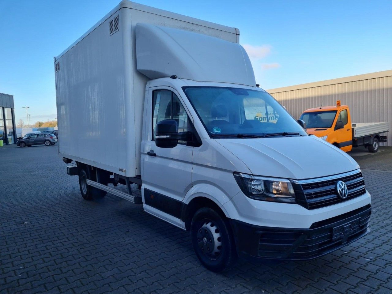 Volkswagen Crafter 50 Koffer hoch 2.0 TDI LBW KLIMA KAMERA - Jakeluauto: kuva Volkswagen Crafter 50 Koffer hoch 2.0 TDI LBW KLIMA KAMERA - Jakeluauto Volkswagen Crafter 50 Koffer hoch 2.0 TDI LBW KLIMA KAMERA - Jakeluauto: kuva Volkswagen Crafter 50 Koffer hoch 2.0 TDI LBW KLIMA KAMERA - Jakeluauto