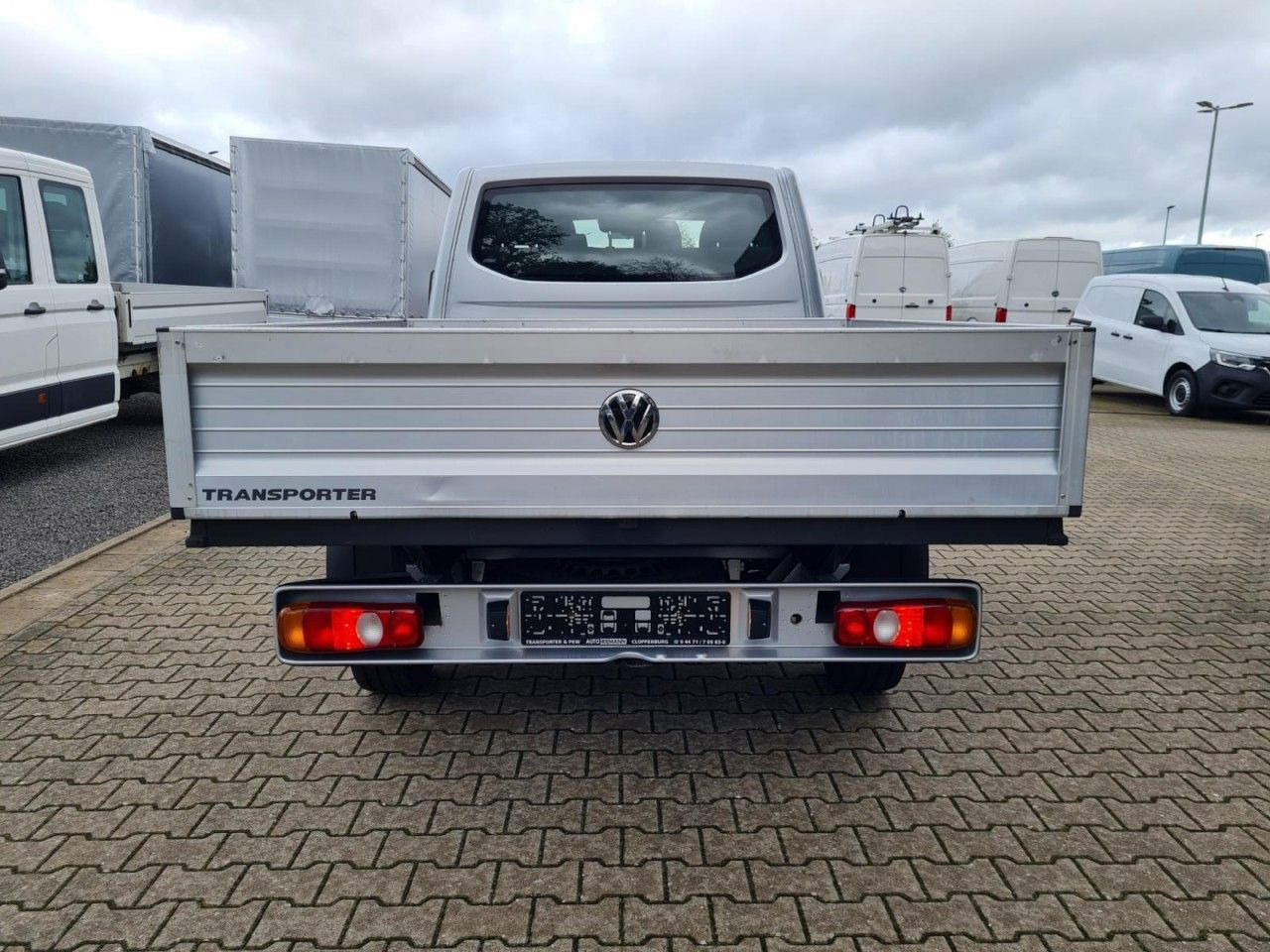 Volkswagen T6.1 Doka Pritsche Plane 6-Sitze Klima Komfort - Pressukapelli tavara-auto, Jatko-ohjaamo kevyt kuorma-auto: kuva Volkswagen T6.1 Doka Pritsche Plane 6-Sitze Klima Komfort - Pressukapelli tavara-auto, Jatko-ohjaamo kevyt kuorma-auto Volkswagen T6.1 Doka Pritsche Plane 6-Sitze Klima Komfort - Pressukapelli tavara-auto, Jatko-ohjaamo kevyt kuorma-auto: kuva Volkswagen T6.1 Doka Pritsche Plane 6-Sitze Klima Komfort - Pressukapelli tavara-auto, Jatko-ohjaamo kevyt kuorma-auto