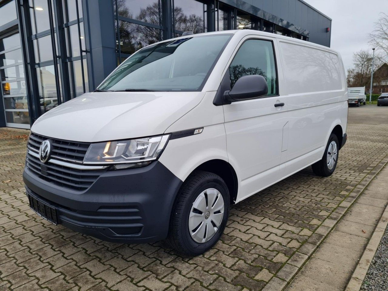 Volkswagen T6.1 Kasten L1 KR Heckklappe KAMERA KLIMA ALLWET - Pieni pakettiauto: kuva Volkswagen T6.1 Kasten L1 KR Heckklappe KAMERA KLIMA ALLWET - Pieni pakettiauto Volkswagen T6.1 Kasten L1 KR Heckklappe KAMERA KLIMA ALLWET - Pieni pakettiauto: kuva Volkswagen T6.1 Kasten L1 KR Heckklappe KAMERA KLIMA ALLWET - Pieni pakettiauto