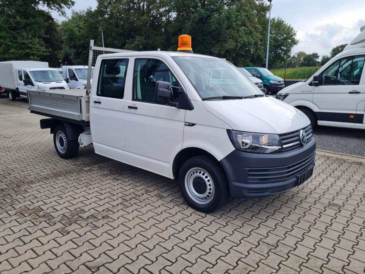 Volkswagen T6 Doka TDI LR AHK Leiterträger Klima STANDHEIZ - Avolava pakettiauto: kuva Volkswagen T6 Doka TDI LR AHK Leiterträger Klima STANDHEIZ - Avolava pakettiauto Volkswagen T6 Doka TDI LR AHK Leiterträger Klima STANDHEIZ - Avolava pakettiauto: kuva Volkswagen T6 Doka TDI LR AHK Leiterträger Klima STANDHEIZ - Avolava pakettiauto