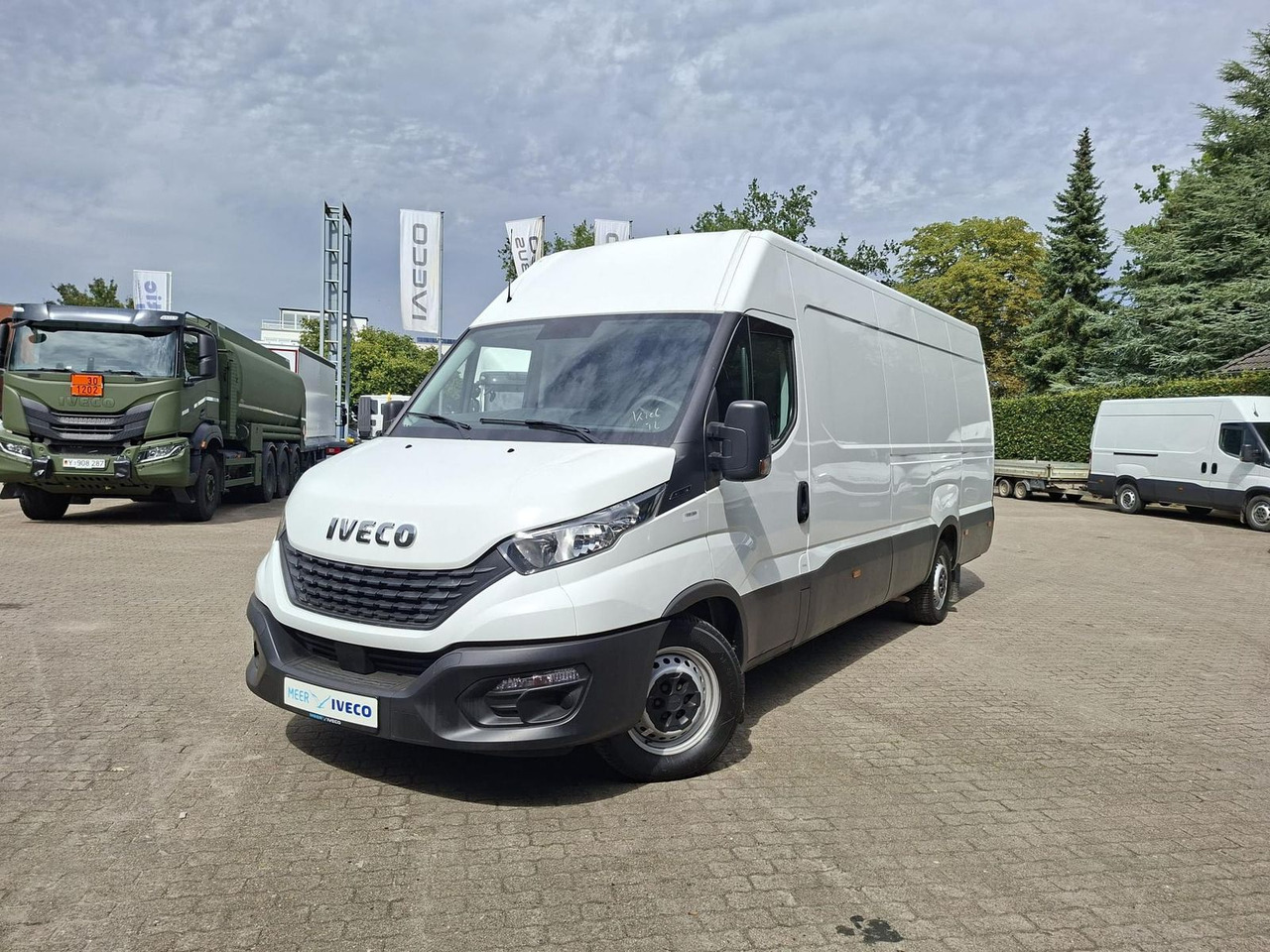 Iveco Daily 35S16V Klima 4100 115 kW (156 PS), Auto... - Pakettiauto: kuva Iveco Daily 35S16V Klima 4100 115 kW (156 PS), Auto... - Pakettiauto Iveco Daily 35S16V Klima 4100 115 kW (156 PS), Auto... - Pakettiauto: kuva Iveco Daily 35S16V Klima 4100 115 kW (156 PS), Auto... - Pakettiauto