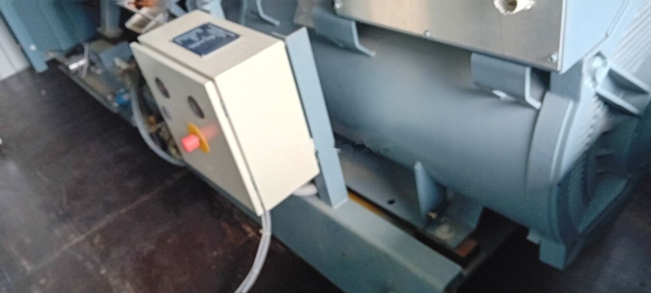 Uusi Sähkögeneraattori MAN MAN Generator Set Stamford 640 KW 800 KVA Diesel, 2017 Model, 931 HP, 8000 kg, Low Hours, For Sale in Poland: kuva Uusi Sähkögeneraattori MAN MAN Generator Set Stamford 640 KW 800 KVA Diesel, 2017 Model, 931 HP, 8000 kg, Low Hours, For Sale in Poland