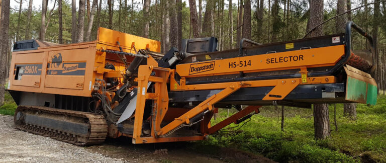 Doppstadt DW2560 BK Bison – Wood shredder / Holzschredder - Jätemurskain: kuva Doppstadt DW2560 BK Bison – Wood shredder / Holzschredder - Jätemurskain Doppstadt DW2560 BK Bison – Wood shredder / Holzschredder - Jätemurskain: kuva Doppstadt DW2560 BK Bison – Wood shredder / Holzschredder - Jätemurskain