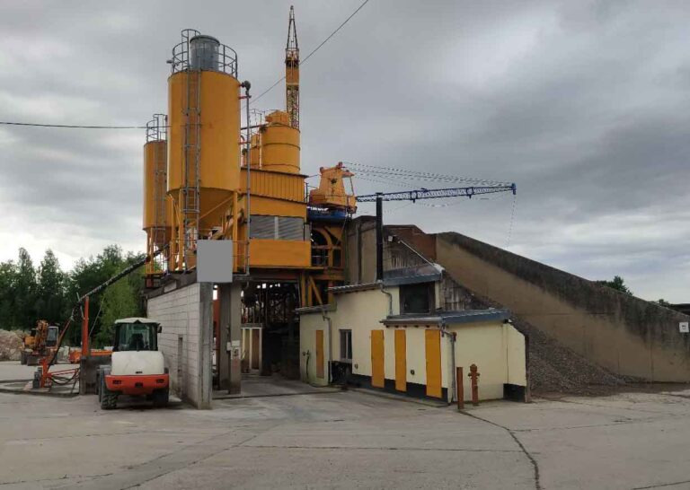 Wiggert – concrete mixing plant / Betonmischanlage - Betonikone: kuva Wiggert – concrete mixing plant / Betonmischanlage - Betonikone Wiggert – concrete mixing plant / Betonmischanlage - Betonikone: kuva Wiggert – concrete mixing plant / Betonmischanlage - Betonikone